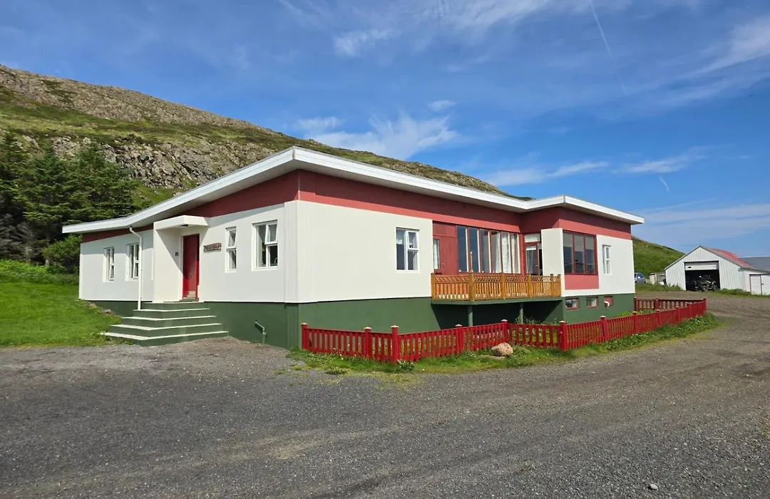 Helgafell Guesthouse-1
