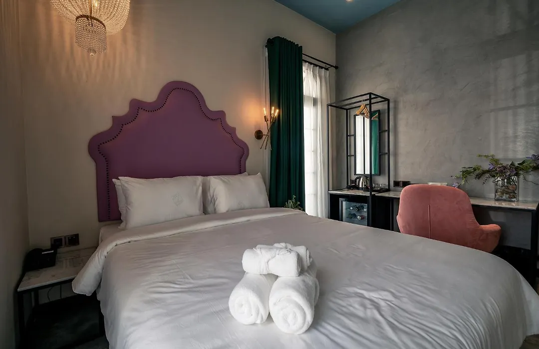 Hotel Le Jardin Secret Saigon-1