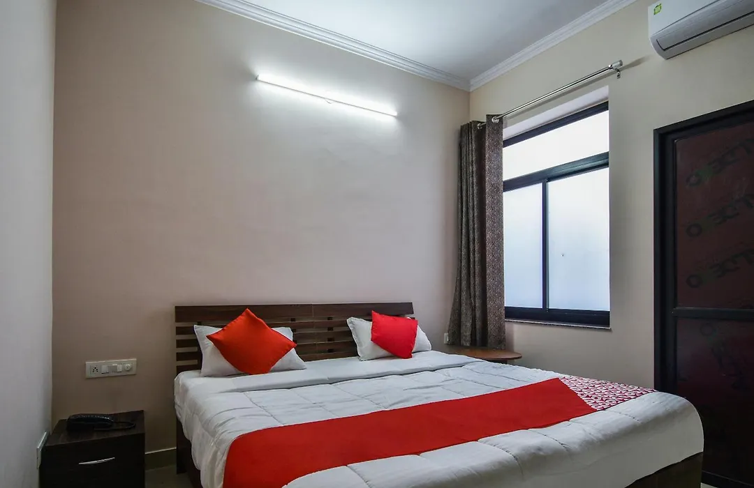 Hotel O D To D Stays-1