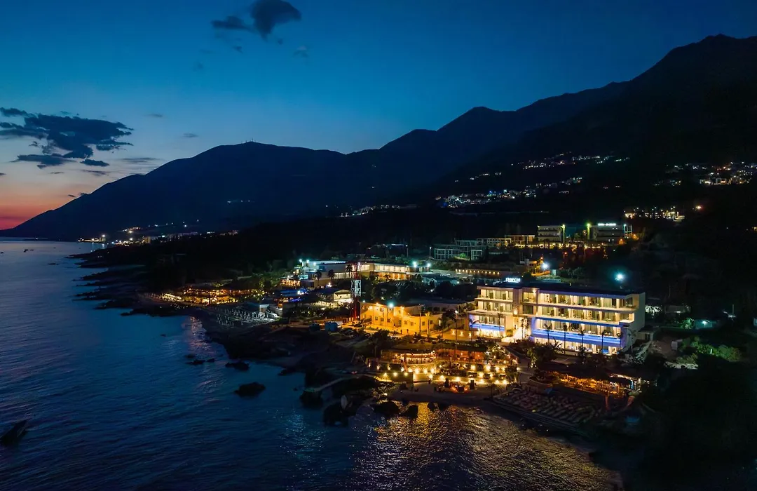 Beyond A Luxury Boutique Hotel-1