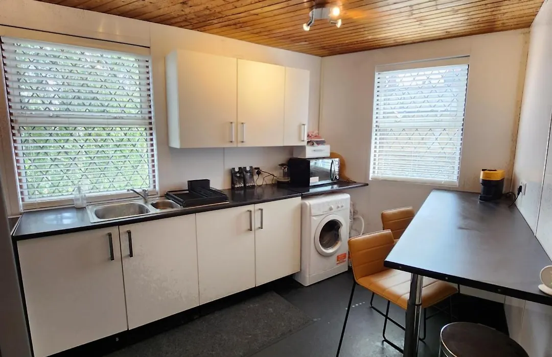 Double Room With Shared Facilities-1