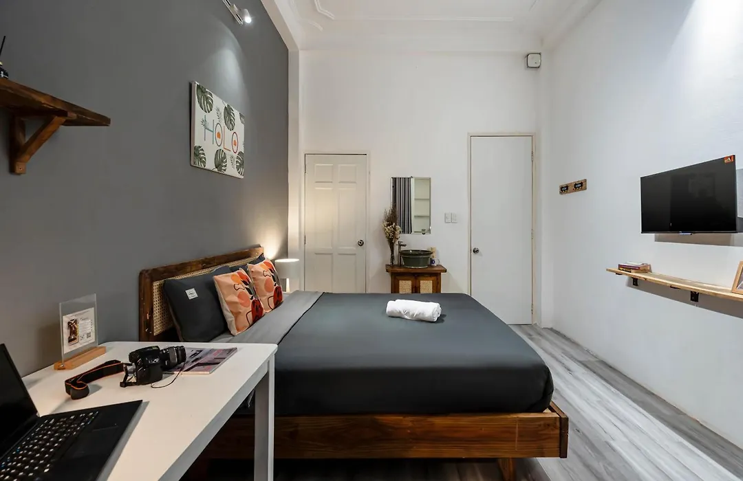Holo Fairy House Saigon - Serviced Homestay (Adults Only)-1