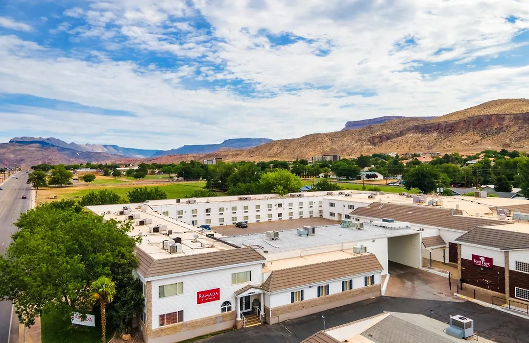 Ramada By Wyndham La Verkin Zion National Park-1