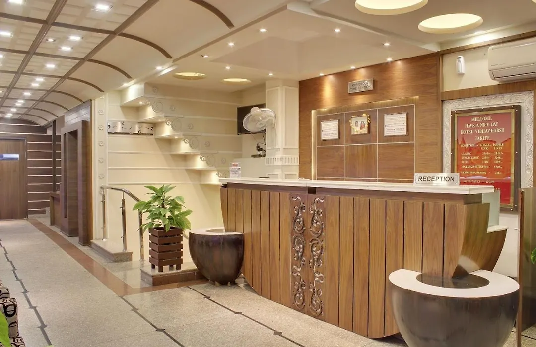 Hvh Kashi Vishwanath - 400 Meters From Kashi Vishwanath Temple & Ganga Aarti Ghat-1