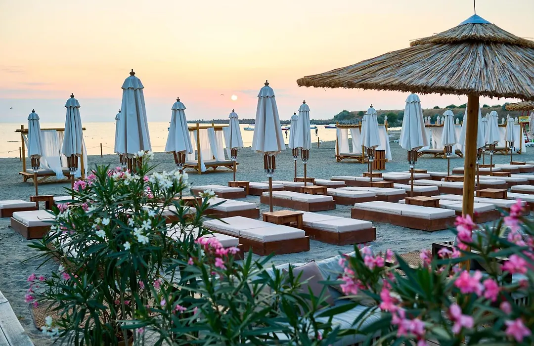 Hotel Malibu-1