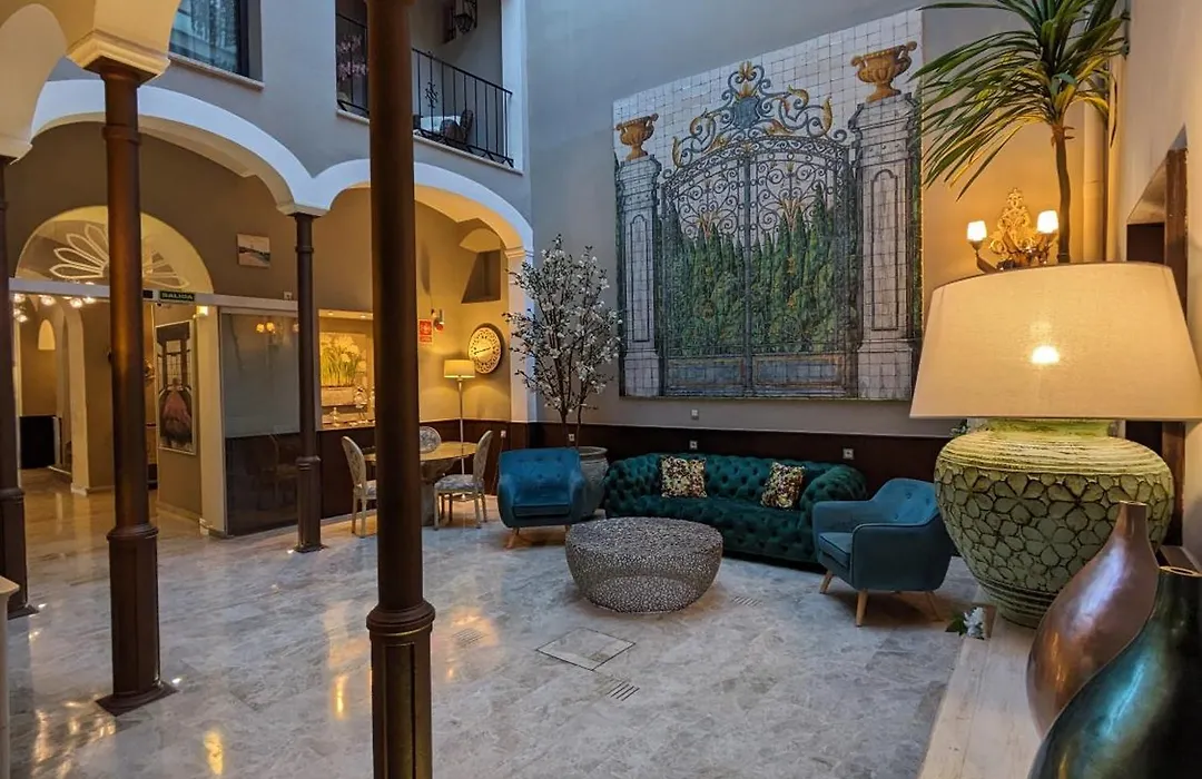 Akla Hotel Merida-1