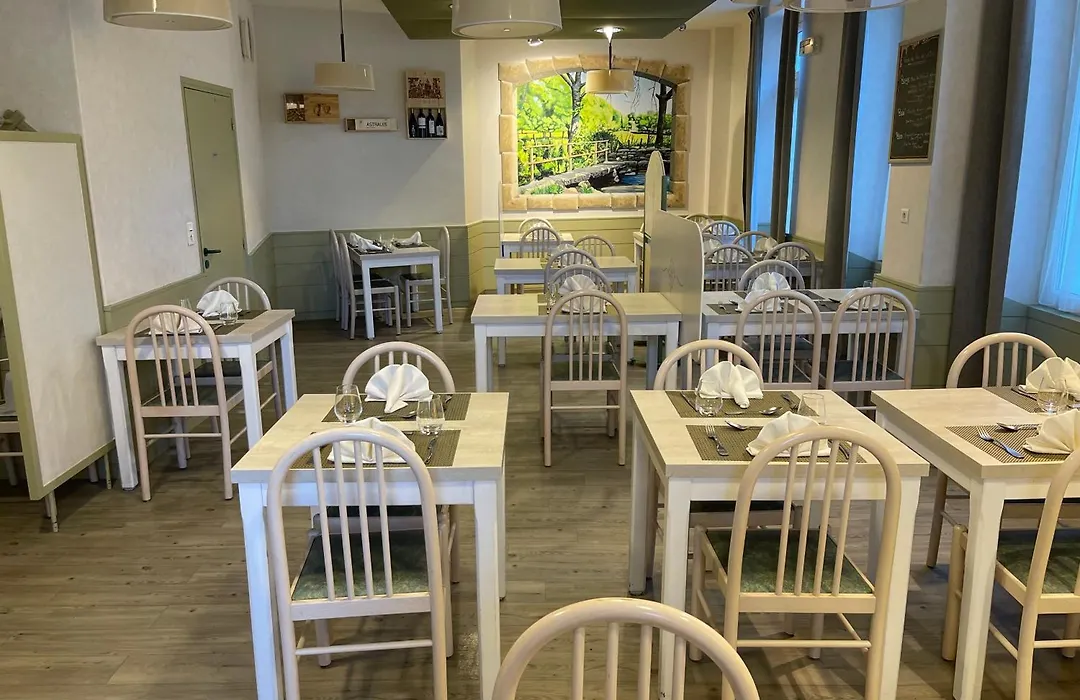 Logis Hotel Restaurant Cazes Arazat-1