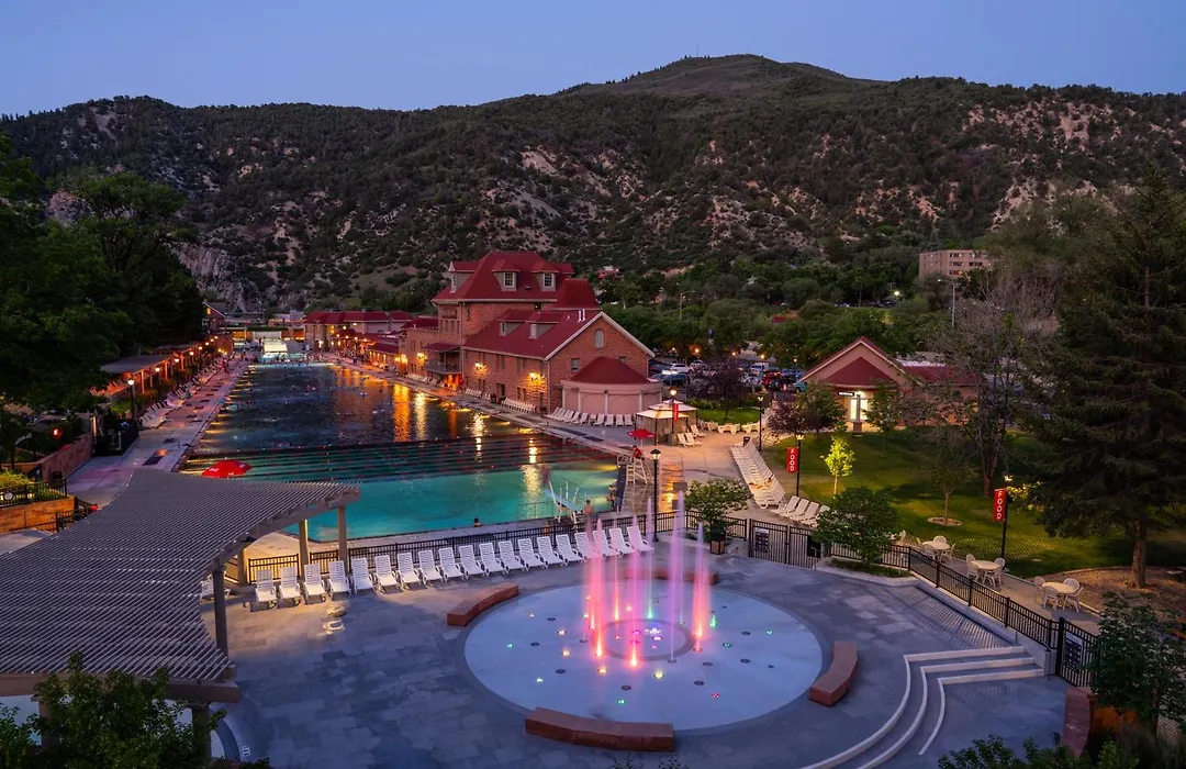 Glenwood Hot Springs Resort-1