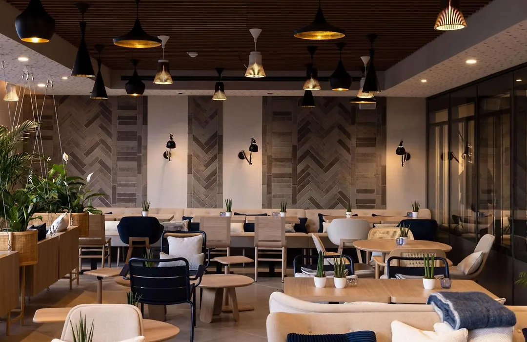 Hilton Garden Inn Le Havre Centre-1