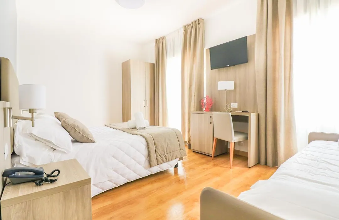 Hotel Loreley-1