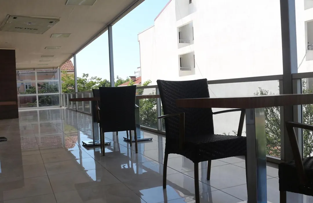 Helenapolis Otel-1