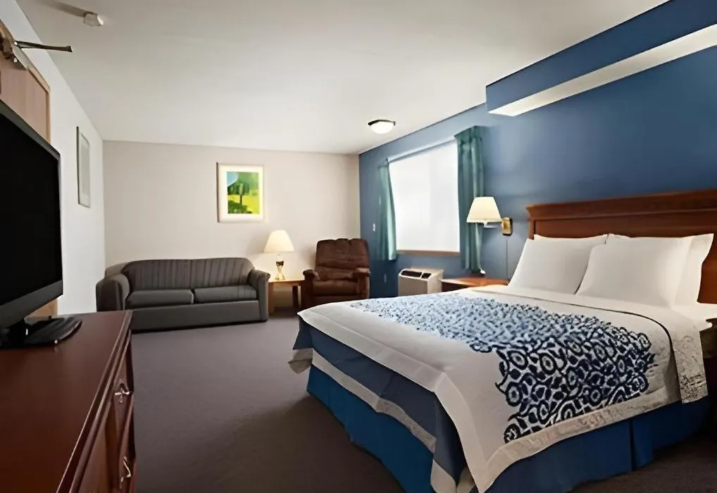 Days Inn By Wyndham Lacey Olympia Area-1