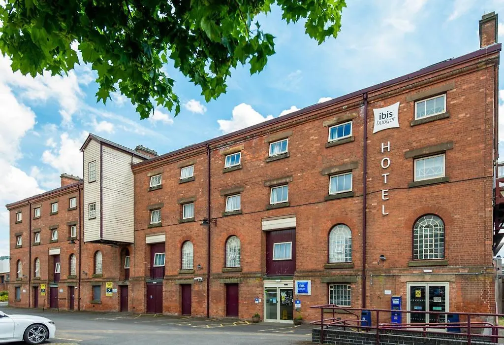 Go2 Burton Upon Trent Central Hotel-1