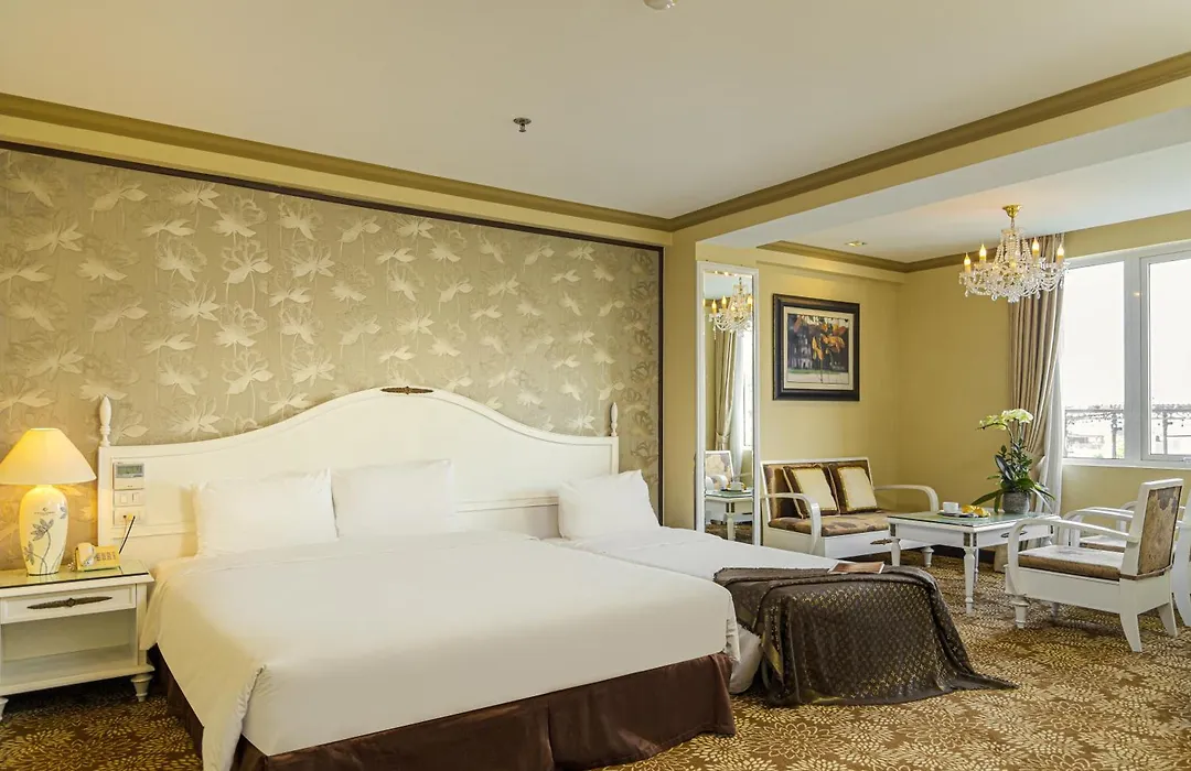 Chalcedony Grand Hotel-1