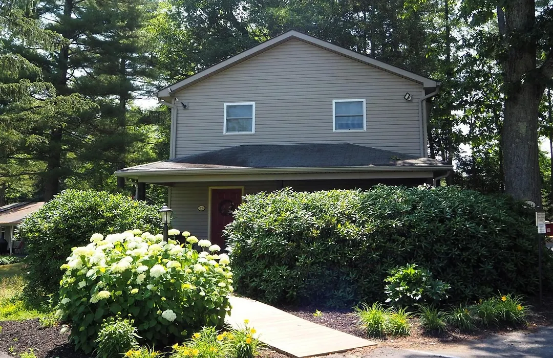 Woodfield Manor - A Sundance Vacations Property-1