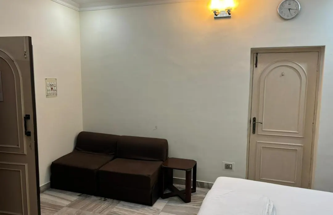Om Sai Villa Guesthouse-1