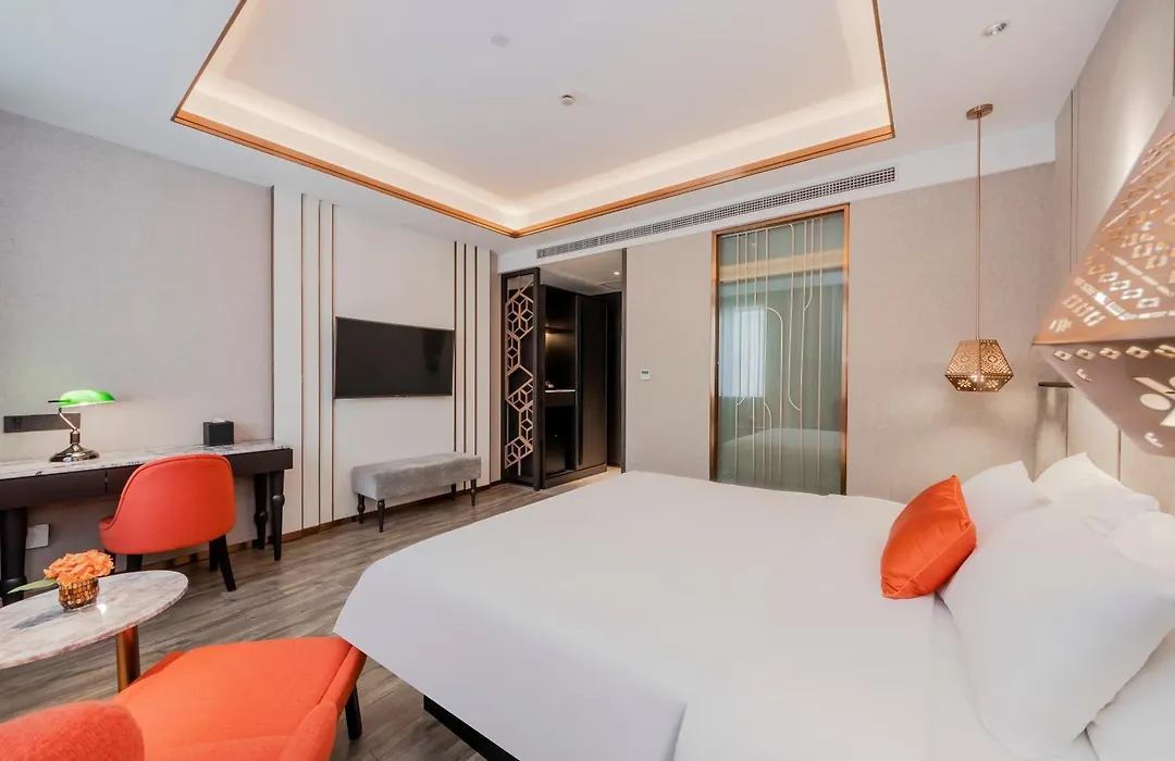 Yitel Premium-1
