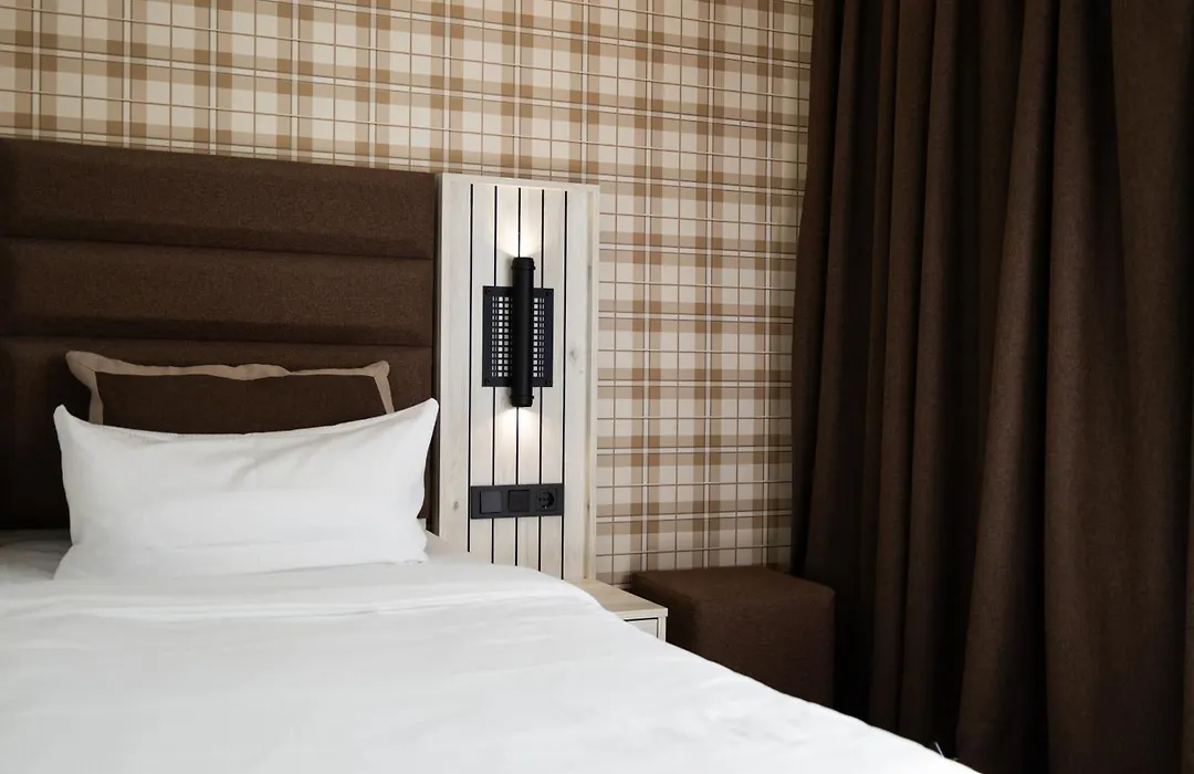 Hotel Innception-1