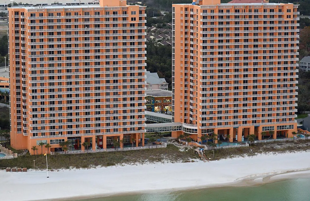 Beachfront Oasis At Splash Resort And Condos-1
