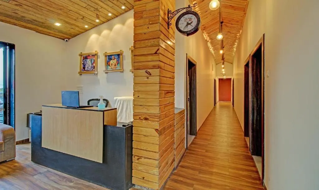 Hotel Green Woods-1