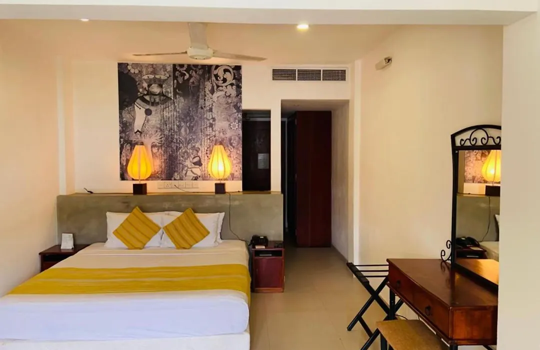 Thilanka Hotel-1