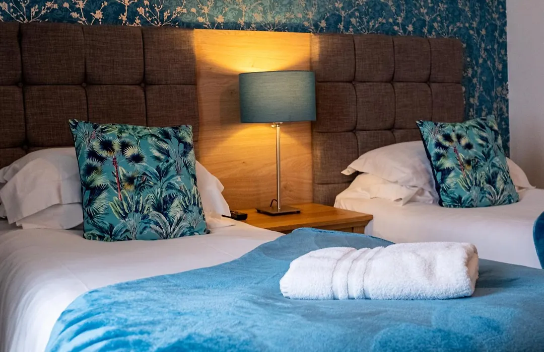 The Upper Largo Hotel & Restaurant-1