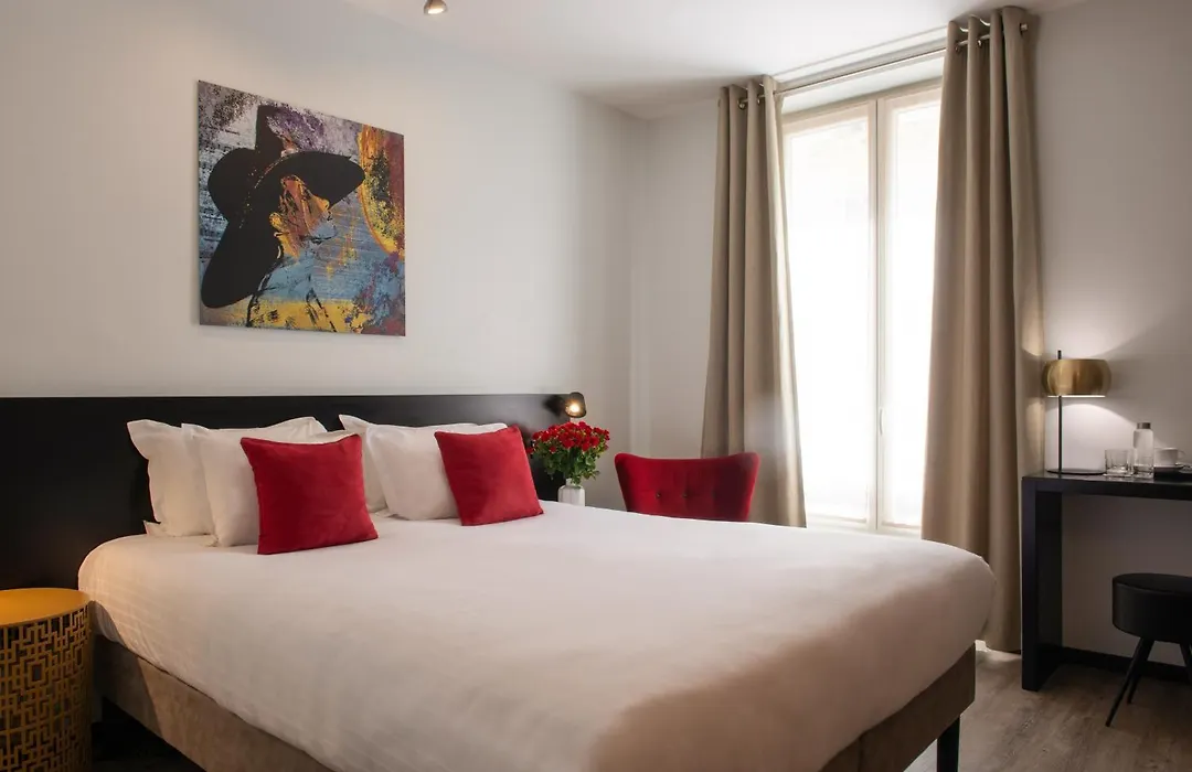 Helussi Hotel-1