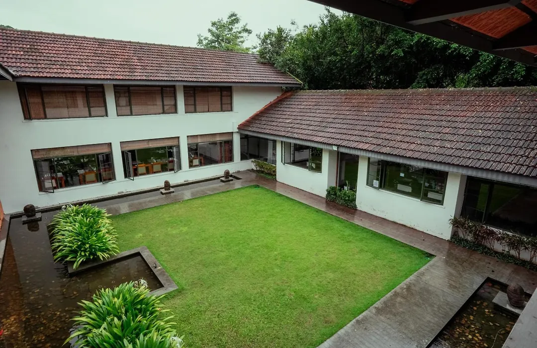 Misty Grove Resort Hotel-1