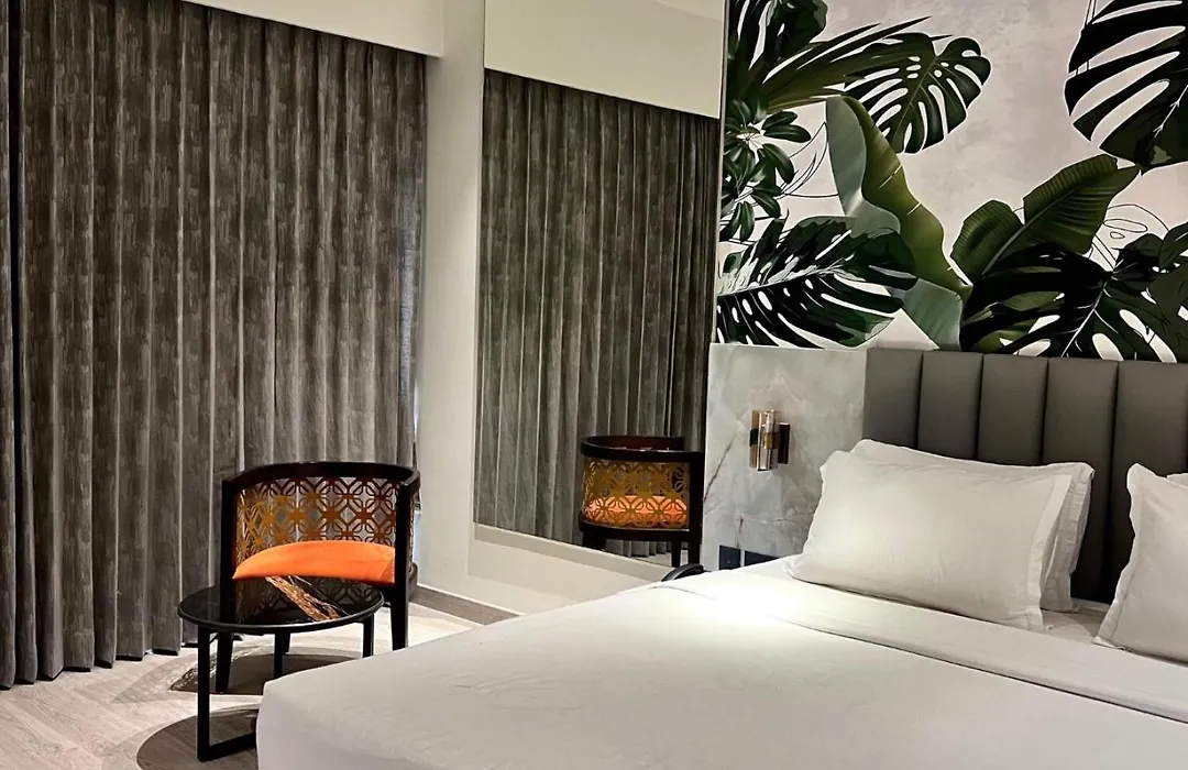 The Hans Hotel-1