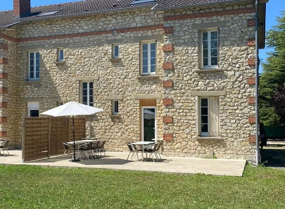 Manoir en Pierre Chartres-1