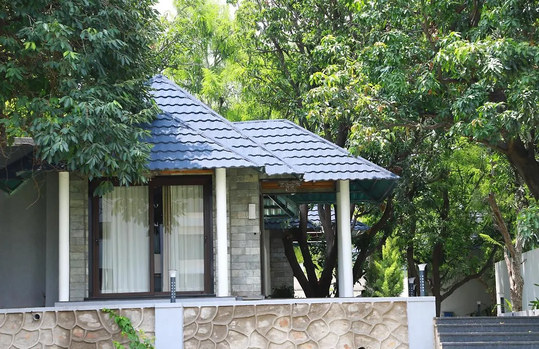 Savitri Resort-1