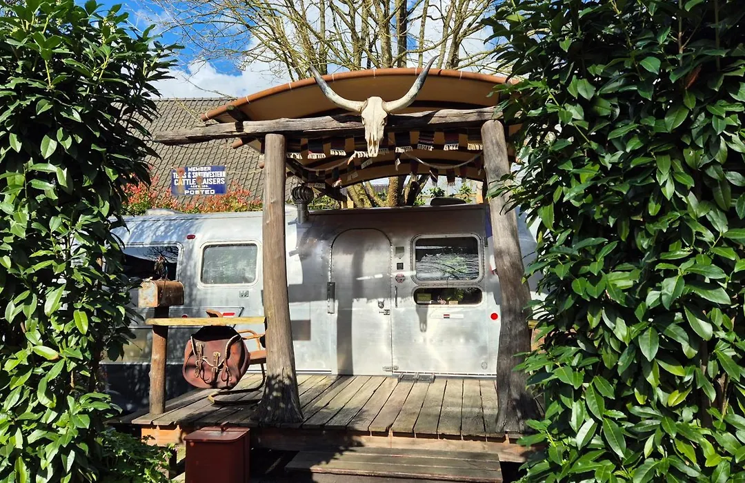 Airstreamnb-1