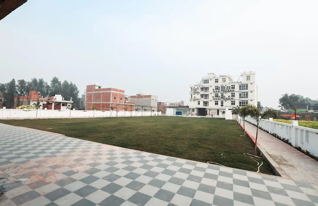Asha Hotel-1