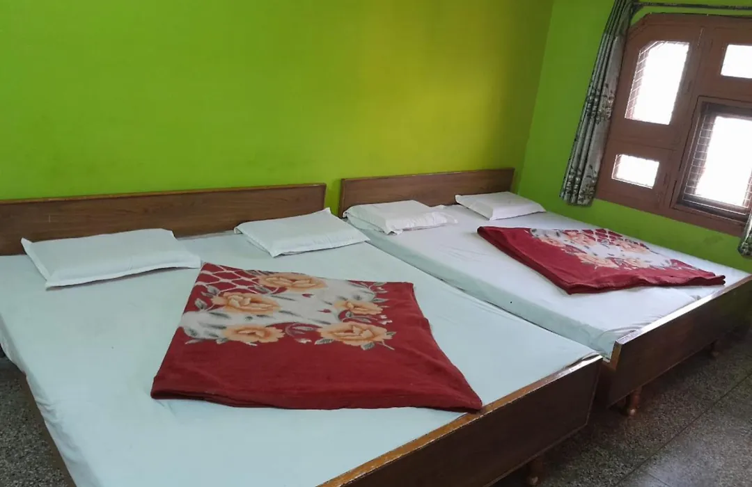 Hotel Gayatri Guest House Haridwar Near Railway Station - Ganga Ghat - Best Hotel In Haridwar-1