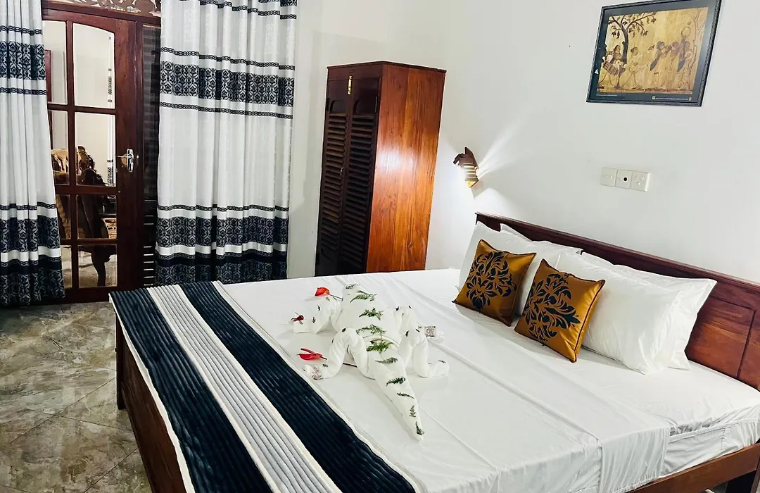 Villa Roy Bentota-1