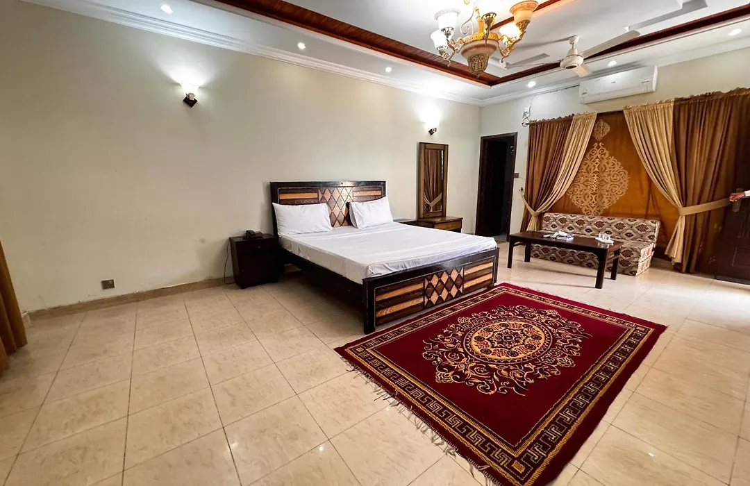 Mashal Inn Guest House-1