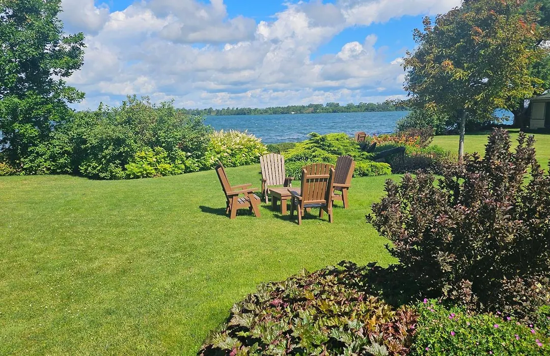 Hotel Oasis Lac St-Louis-1