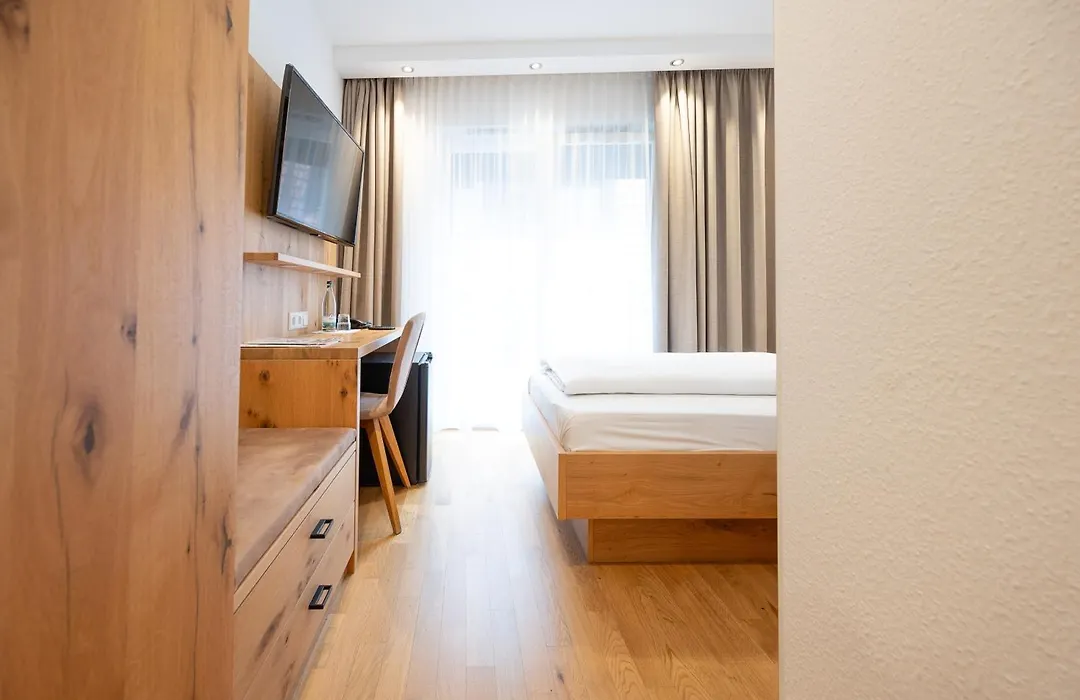 Hotel&Gasthaus Löwen-1