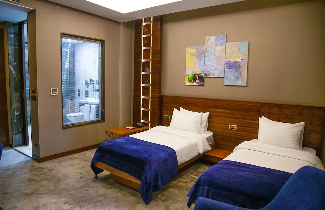 Gold Majesty Hotel-1