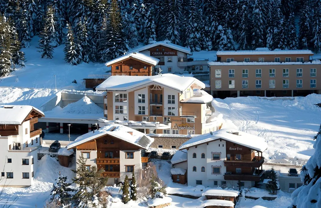 Hotel Garni Alpenland-1