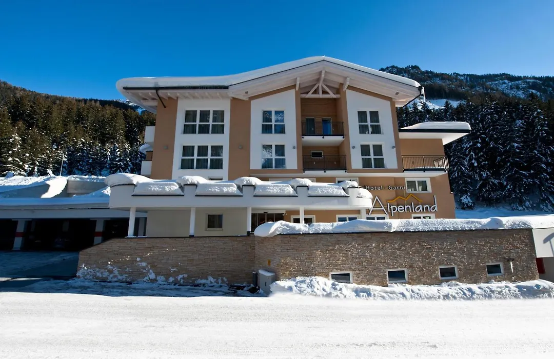 Hotel Garni Alpenland-1