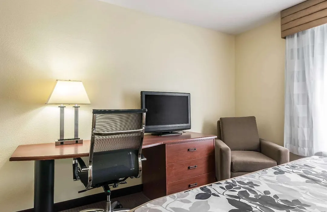 Sleep Inn & Suites University-Shands-1
