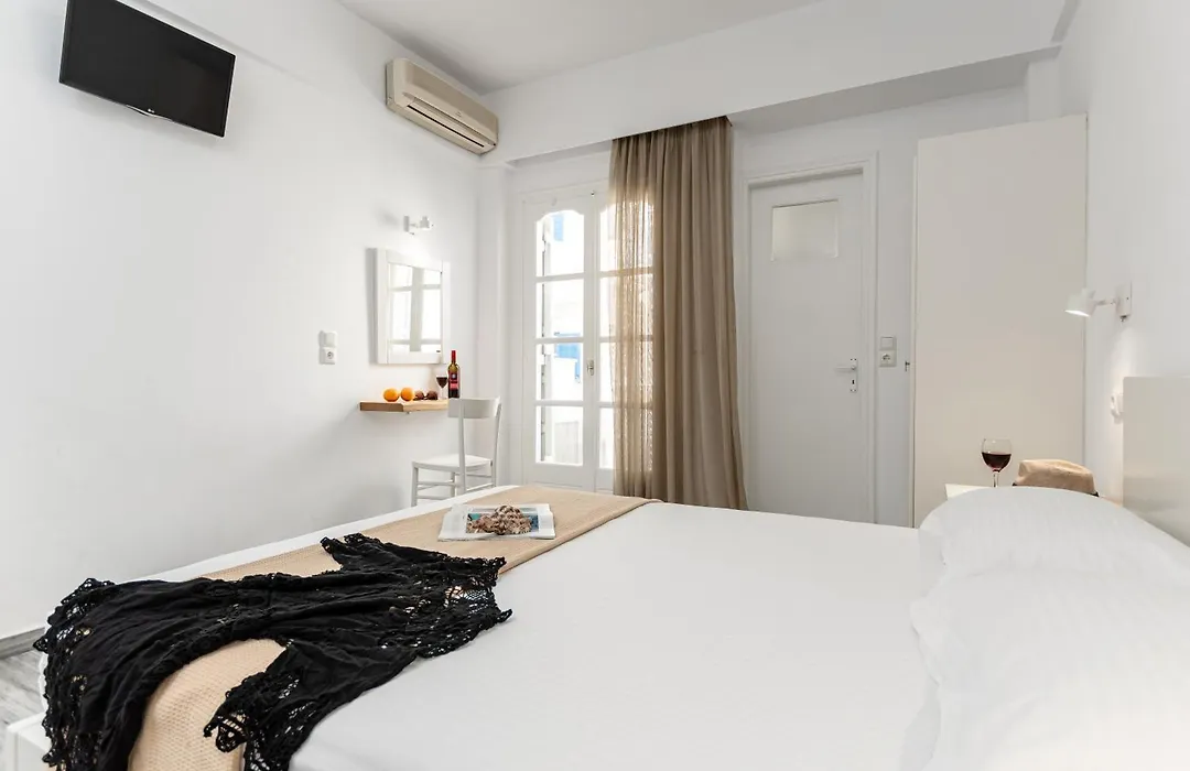 Azur Mare Naxos-1