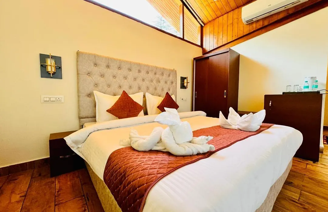 Asia Holidays Resort - With Swimming Pool And Centrally Ac Heated Rooms With Mountain View - On Road Property-1