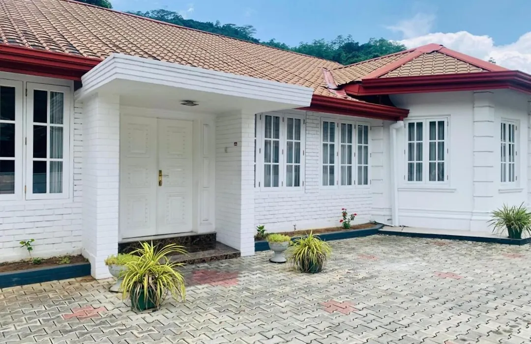 Villa 40 - Kandy-1