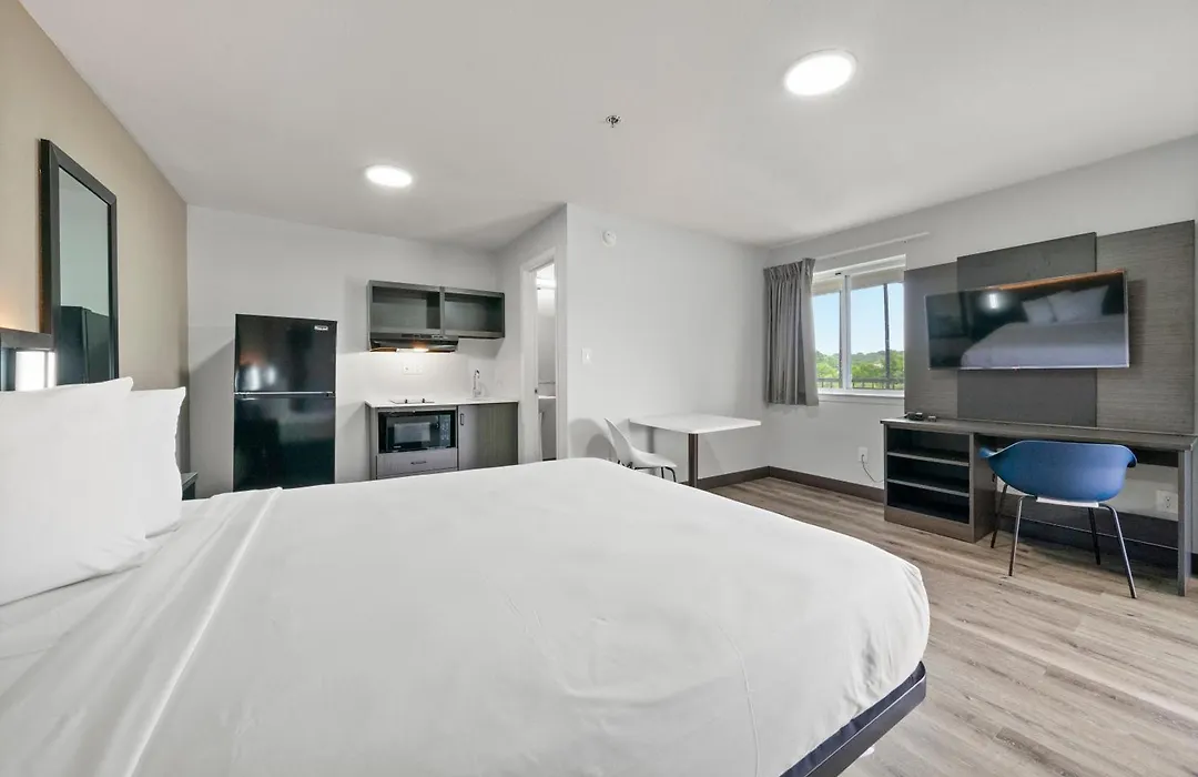 Southern Suites Columbus-1