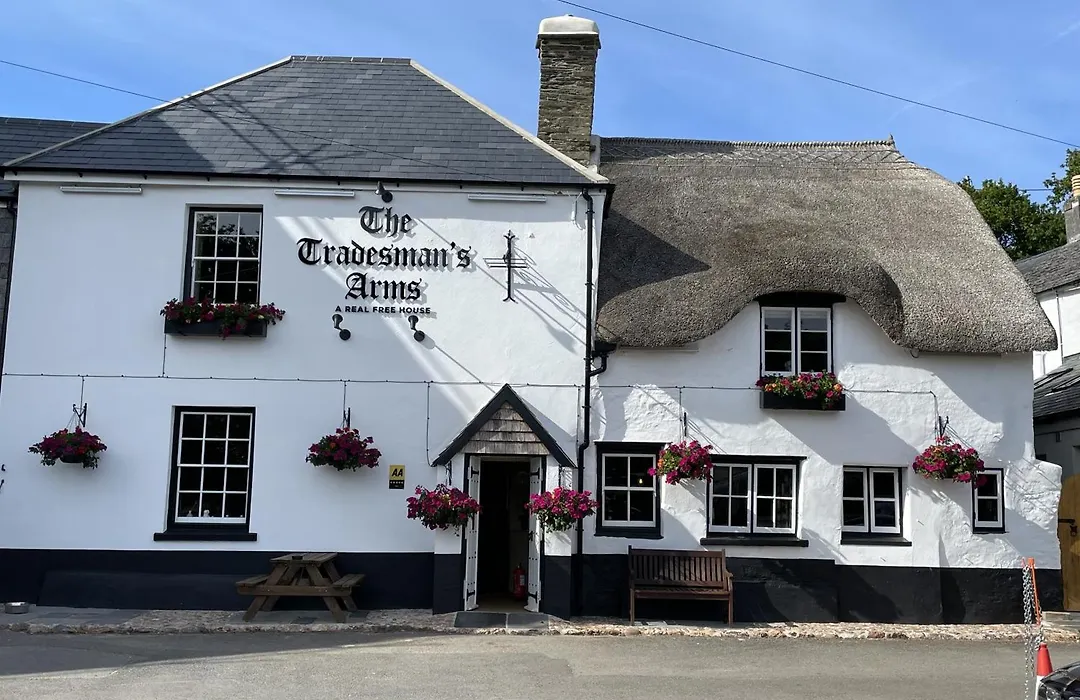 The Tradesmans Arms-1