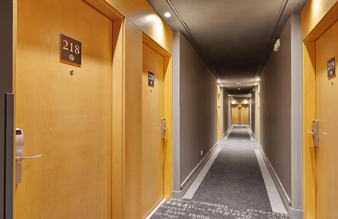B&B Hotel Girona 3-1