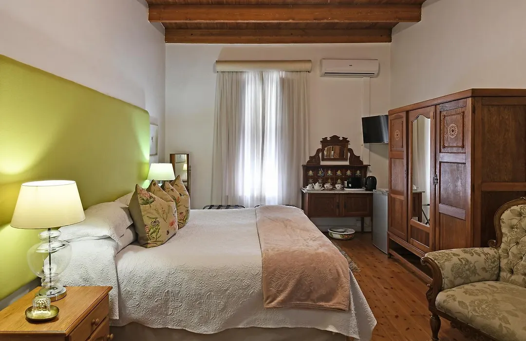 Centre-Ville Guest House-1