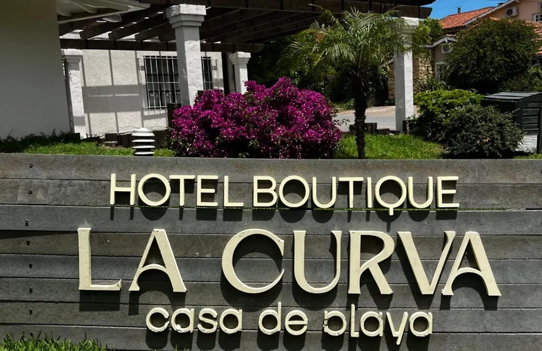 LA CURVA Casa de Playa-1